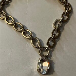 Elegant Gold Chain Necklace with Crystal Pendant